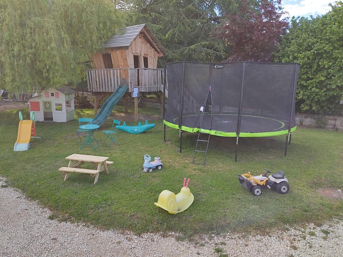 Les Mariniers Chambres D'Hotes -Guest House - Bain Nordique En Option Mareuil-sur-Cher Buitenkant foto