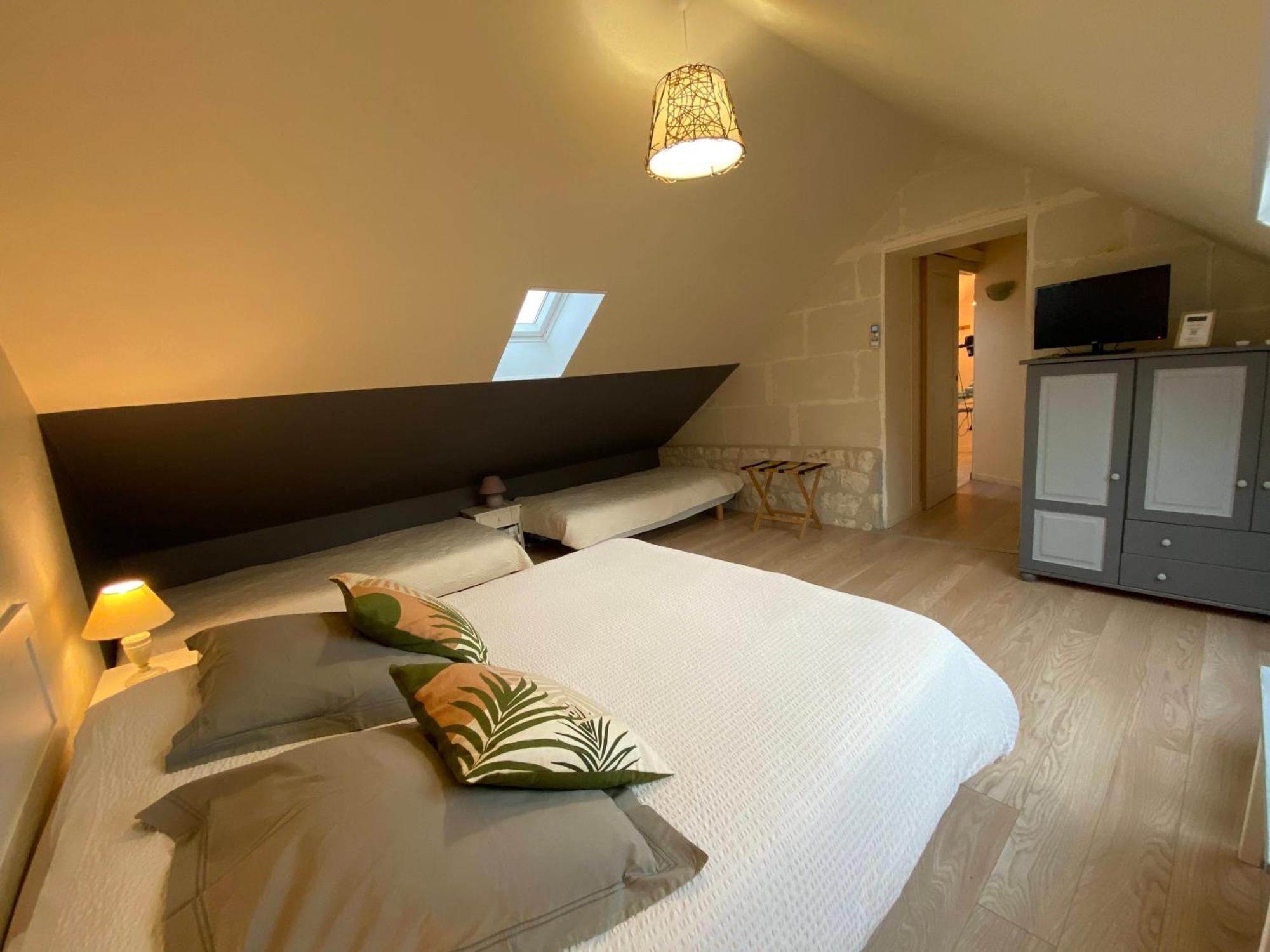 Les Mariniers Chambres D'Hotes -Guest House - Bain Nordique En Option Mareuil-sur-Cher Buitenkant foto